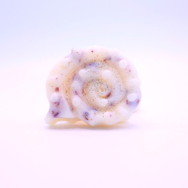 Fondants parfumés artisanaux en cire naturelle pour brûleur.